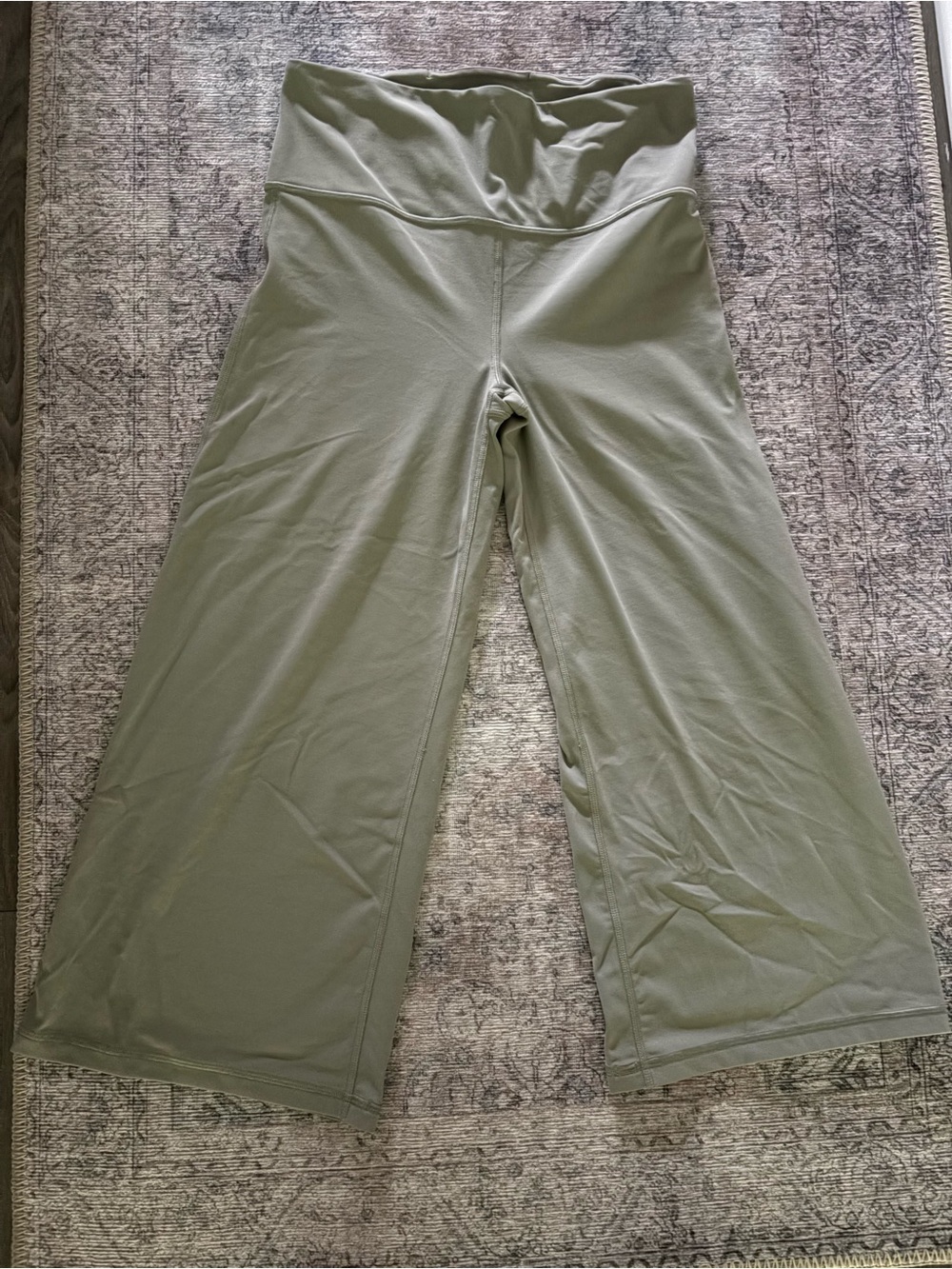 Athleta Wide-Leg Fold-Over Waist Capris — Sage Green